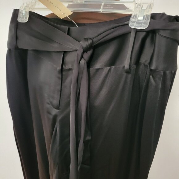 NWT Black Satin Palazzo/Wide Leg Dressy Pants Size 14 Ann Taylor - Picture 3 of 6